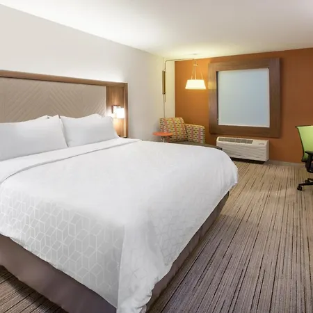 Holiday Inn Express - Oak Grove By Ihg Exterior photo